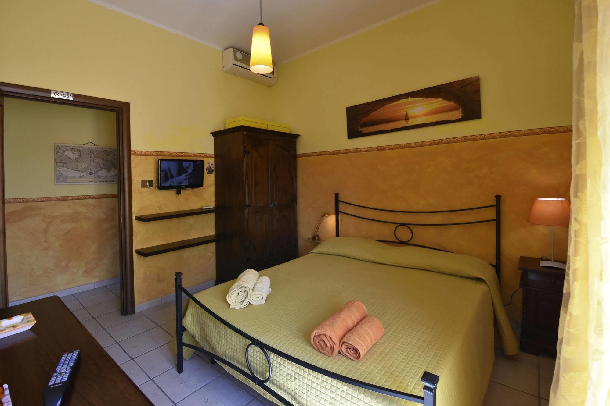Cerdena Rooms Cagliari Exterior foto